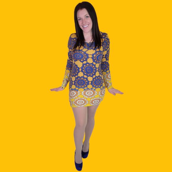 Aryeh Blue and Yellow Long Sleeve Mini Sweater Dress - Picture 2 of 5